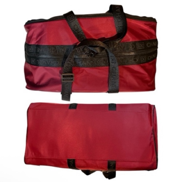 CHANEL Burgundy VIP Travel Duffle Bag GWP - Picture 6 of 10